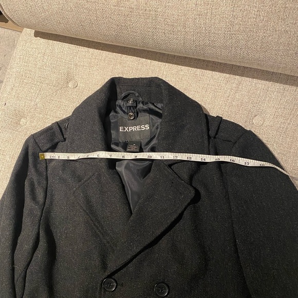 Express men’s winter coat - Picture 4 of 5